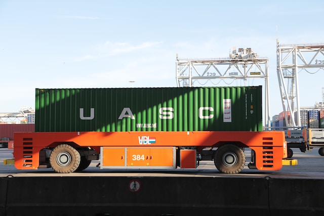 logistics services from regina to calgary